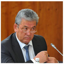 Жусупжан Жээнбеков, Алмаз Атамбаевдин мурунку досу:  “КСДПчыларга  “меньшевик”, “большевик” болуп бөлүнүп албайсыңарбы дедим”