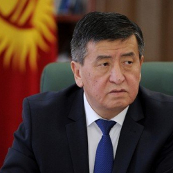 Президент Сооронбай Жээнбеков Өкмөттү таратып, батыл кадамдарга барышы керек!