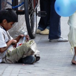 Келечегибизди гүленчилерге алдырып жибердикпи?