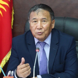 Иши билинбеген Искандаров акыры иштен кетти