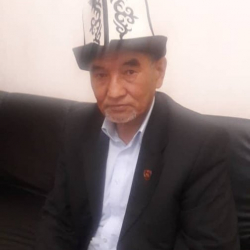 Кубанычбек Ашымбаев, “АКОС” бирикмесинин төрагасы: “Президент Жеңиш Разаков менен Дамир Сагынбаевдин кызматтык абалына баа бериши керек”