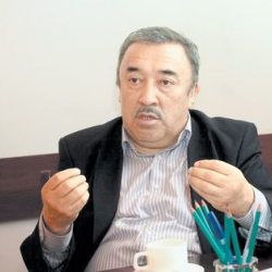 Айткан сөзүнөн айныган Абдыкадыров