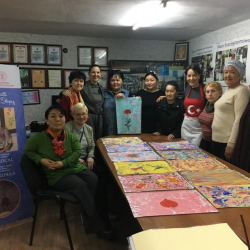 Эбру жана миниатюра искусствосунун мастери Суна Кочалдын мастер классы көрсөтүлдү