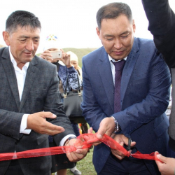 Талантбек мырза кимдердин таламын талашат?