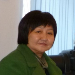 Батыштын грантына кыргыз элинин каада-салтын, нарк-насилин, баалуулуктарын тебелеткен Төлөйкан Исмаилова