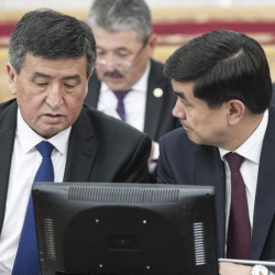 ТЭК президент Сооронбай Жээнбеков менен Өкмөт башчы Абулгазиевге Кайрылуу жазды