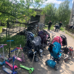 ФОТО - Результаты проекта «Безопасный микрорайон» - сотрудниками милиции УВД Октябрьского района г.Бишкек задержан очередной подозреваемый по серийным велоугонам и детским коляскам