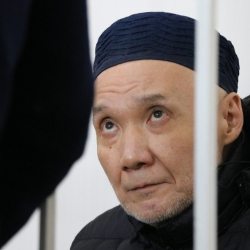  Алмазбек Акматалиев: “Мурат Суталинов атасынан кечирим сураган”