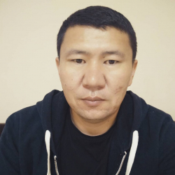 Ыдырыс Исаков: Ж.Атамбаев Ыдырысты "кечирдим" дептир. Анын "кечириминен" өлкөнүн казынасы кампайып кетпейт