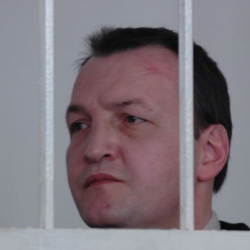 Азиз Батукаевдин сый-урмат менен чыгып кетишине дагы кимдер жоопкер?