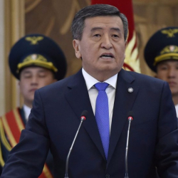 Сооронбай Жээнбеков: Жакынкы беш жылдын ичинде Кыргызстандын 24 шаарында жана 248 айылында таза суу курулмалары реаблитиациядан өткөрүү күтүлүүдө