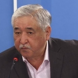 Расул Үмбөталиев, эксперт: “Сооронбай Жээнбеков инаугурацияда берген убадасына туруп, коррупция менен күрөштү жандантты”