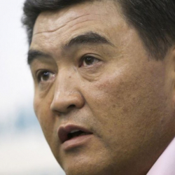 Камчыбек Ташиев, экс-депутат: "Бир маалда үстүмдө экөө жатыптыр..."