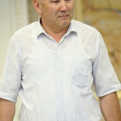 Экс-судья Эмил Мамытовго качан укуктук баа берилет?