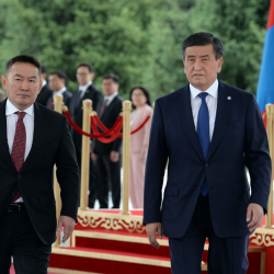 Фоторепортаж — Президент Сооронбай Жээнбековдун Монголия Президенти Халтмаагийн Баттулга менен жолугушуусу