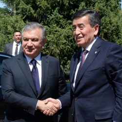 Президент Сооронбай Жээнбеков Өзбекстандын Президенти Шавкат Мирзиеев менен жолугушту