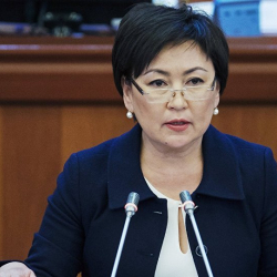 Гүлмира Кудайбердиева, министр: “Минималдык босого баллды өткөн бүтүрүүчүлөрдүн саны 10 пайызга өстү”