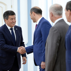 Сооронбай Жээнбеков: Терроризм менен күрөшүүдө натыйжалуу жыйынтыктарга коллективдүү жол менен гана жетишүүгө болот