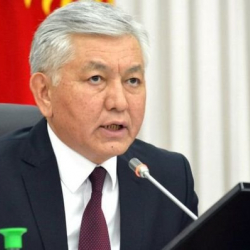 Иса Өмүркулов: "Жуугунду ичкендин баары Атамбаевдин короосуна чогулушту"