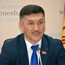 Төрөбай Зулпукаров: "Мен жаратканга алуучулардан эмес, берүүчүлөрдөн кыла көр деп тилек айтам"