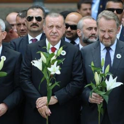 Президент Р. Т. Эрдоган твиттер эсебинен Сребреница геноциди тууралуу маалымат берди