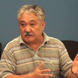Бакыт Бакетаев: "Атамбаевди эркиндикте калтырууга болбой калды"