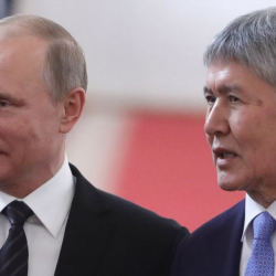 Путин Атамбаев менен ортодо  эмне  кеп болгонун айтты