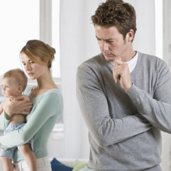 БОЛГОН ОКУЯ: "Күйөөм акчага кызыгып мурунку аялы менен жарашып алды"