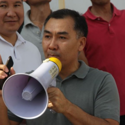 ИИМ: "Август Баатыры" болгусу келген Равшан Жээнбеков коркокпу же жалганчыбы? 