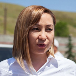 Жолдубаева баягы кызыл баштык боюнча ачыгын айтты...