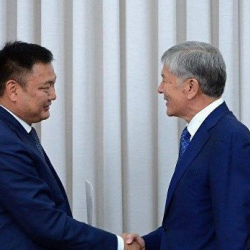 Зилалиев Атамбаев менен кошо жемкорлук кылган деп шек саналууда