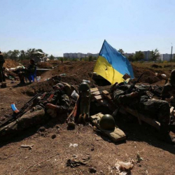 Каза болгон солдаттын башын кесип, денесин темир жолго ташташкан