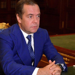 Эми россиялыктар бир жумада 4 күн иштешет