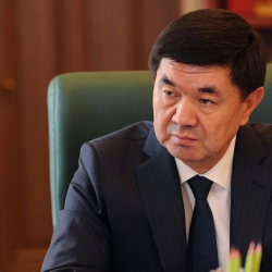 Абылгазиев "Өнүгүп-өсүп баратабыз" деди, "Миң бир түн" жомогундагы Шахрезада биякта эле калды...