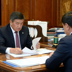 Президент Сооронбай Жээнбеков встретился с Премьер-министром Мухаммедкалыем Абылгазиевым
