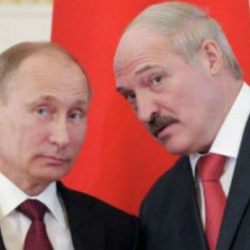 “Батьканын” дагы буту үзөңгүдөн тайып баштадыбы?