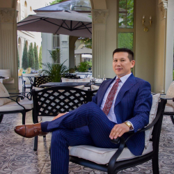 Жоомарт Жолдошев, юрист: "Кумтөр маселесиндеги сабатсыздык" 