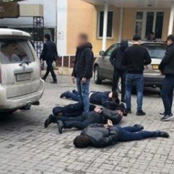 Нур-Султанда кылмыштуу топтун мүчөлөрү кармалды