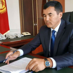 Оштун губернатору Ак-Буура айылынын көйгөйүн чечип бермей болду