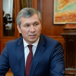 Мадумаров маселени түшүнбөйт деле окшойт