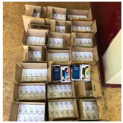 Сотрудниками ГТС при ПКР выявлен факт незаконного ввоза мобильных телефонов марки «SAMSUNG» на сумму 2 885 000 сом