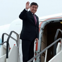 Президент Сооронбай Жээнбеков Россиянын Оренбург шаарына учуп кетти