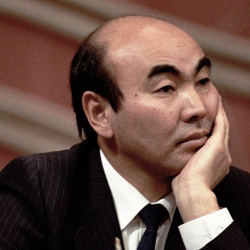 Акаев достукка бекем беле?