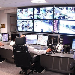 Эми коррупция азаябы? Өлкөнүн бардык бажы пункттарына онлайн-видеокөзөмөл коюлат