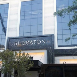 Бишкекте "Sheraton" отели ачылып, ага президент катышты