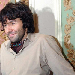 Кыргыз үчүн арам акчадан, адал эмгек жогору турарын бул «шоумен» кайдан түшүнсүн...