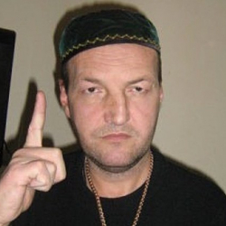 14 киши тергөө менен кызматташып жатат. Батукаевдин иши тергелип бүтүп, прокуратурага жөнөтүлдү