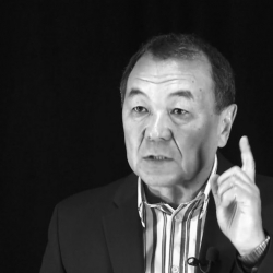 Экс-депутат Кубанычбек Исабеков: “Спикер Кыргызстанды дүйнөгө уят кылды”