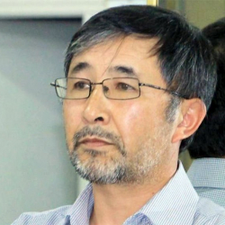 Олжобай Шакир: “Шишиген жаранын көзүн тазалаш керек”