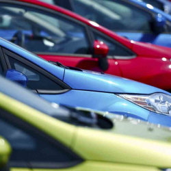 Өкмөт! Унаалар боюнча бажы төлөм кайра каралбаса, жазга жетпейсиңер! Россиянын "хламы" кереги жок